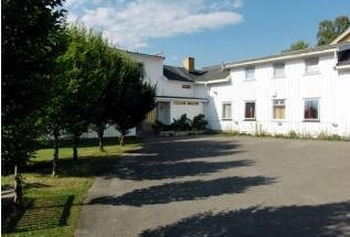 Traditional Norwegian guesthouse. Situated close to the center in Hamar www.hamarbooking@gmail.c