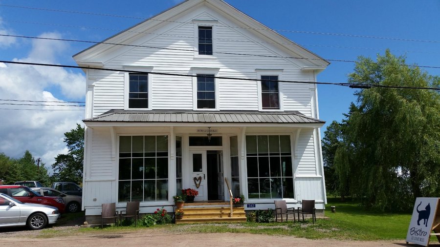 Exterior of Le Chat Blue
