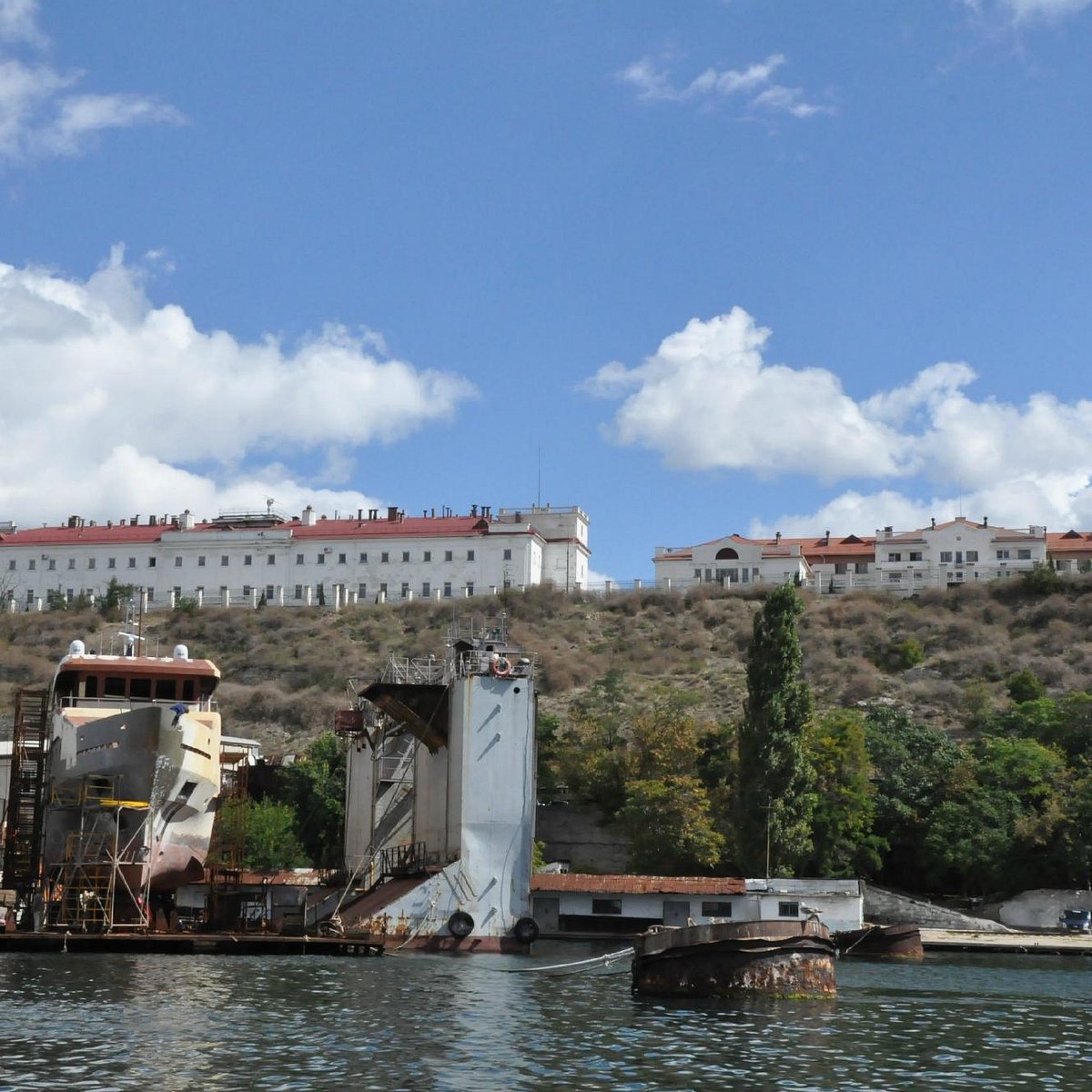 Лазаревские казармы в севастополе фото