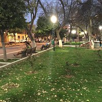 Un lindo lugar para compartir con amigos y/o familia hasta con niños pequeños. Alquilan biciclet