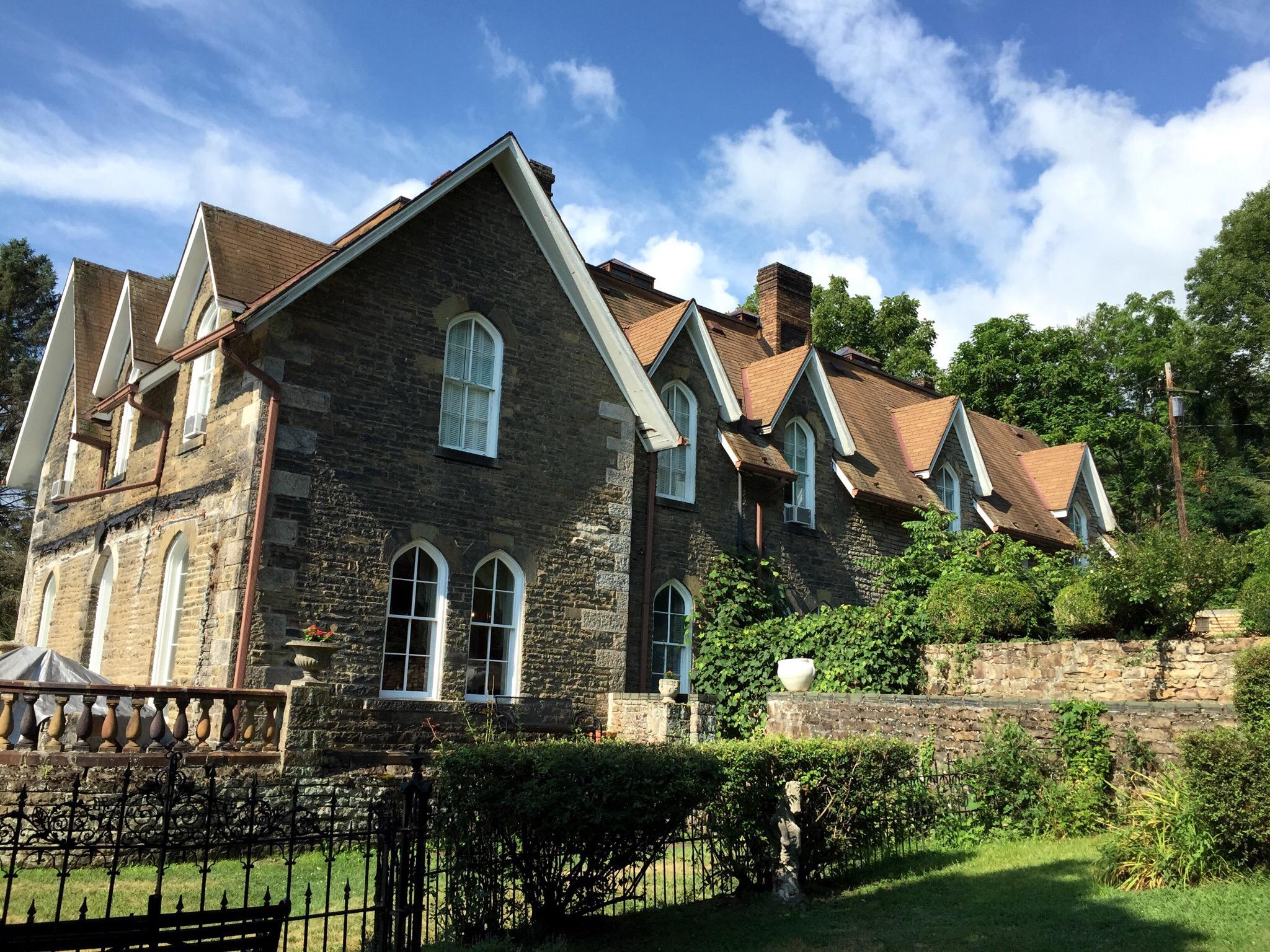 THE CASTLE BED AND BREAKFAST - Updated 2021 Prices, B&B Reviews, And ...