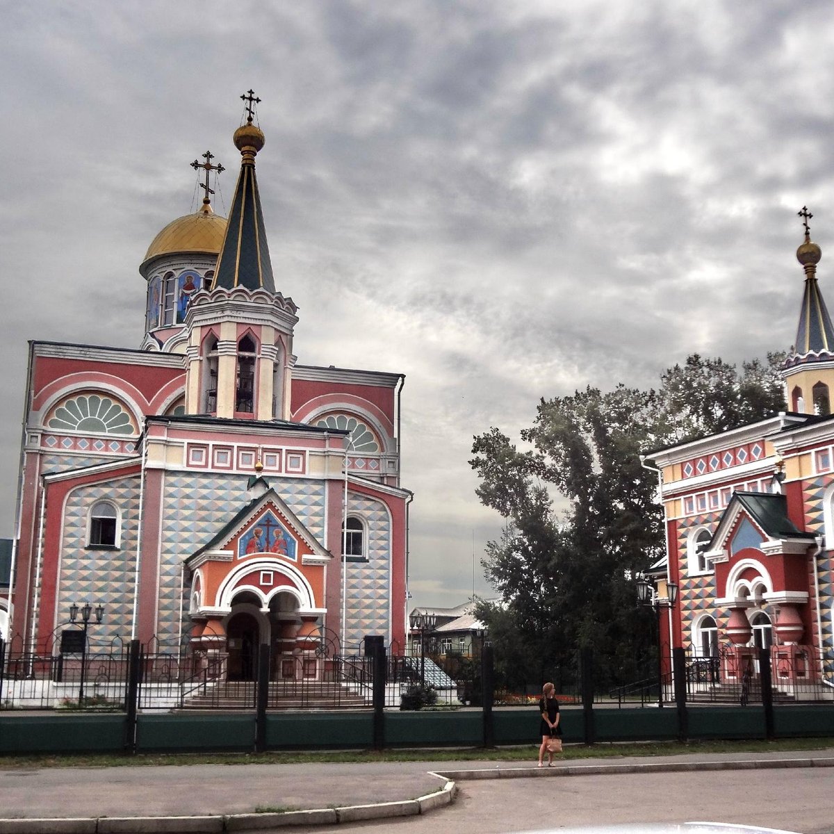 Градо-Абаканский во имя равноапостольных Константина и Елены.