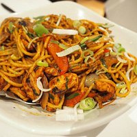 Chili chicken noodles