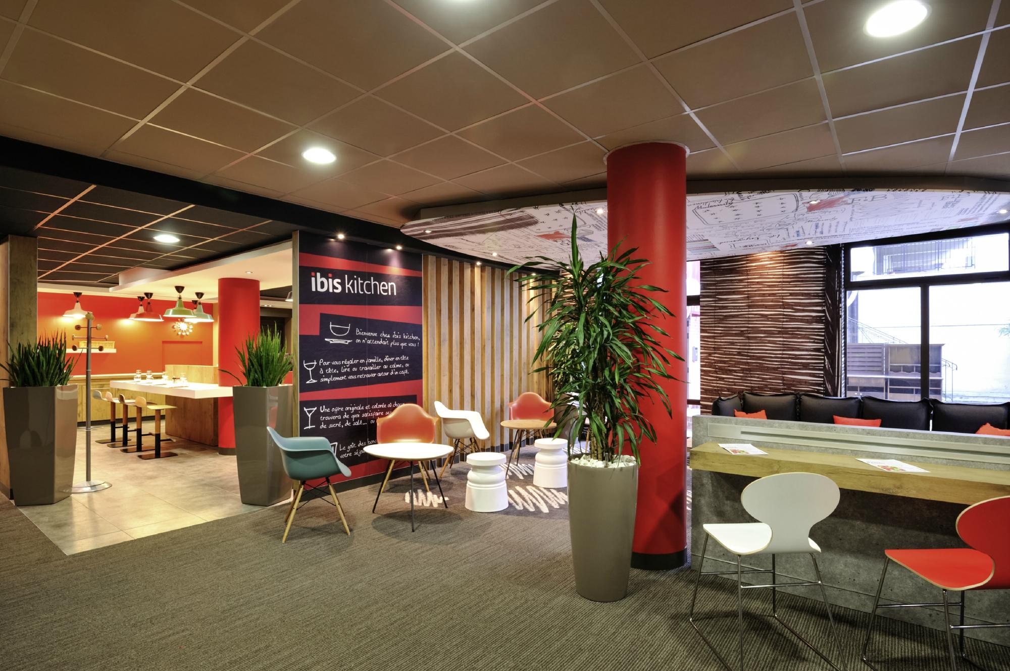 Hotel photo 2 of Ibis Lille Centre Gares.