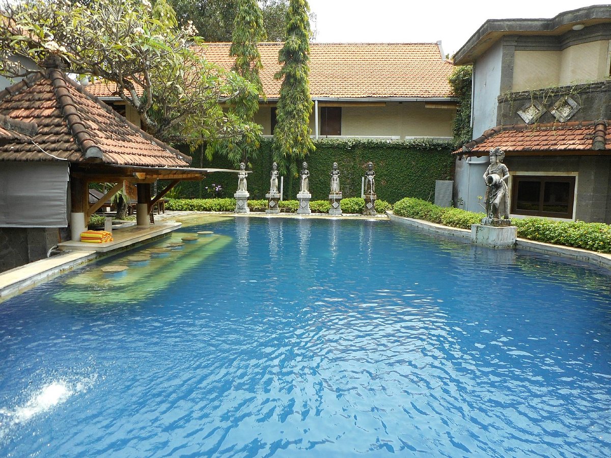 Putu Bali Villa and Spa, hotel in Kerobokan
