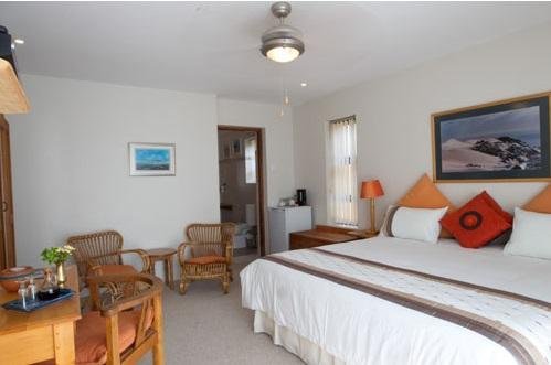 Guest Room 4