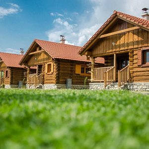 3 cottages - outside view