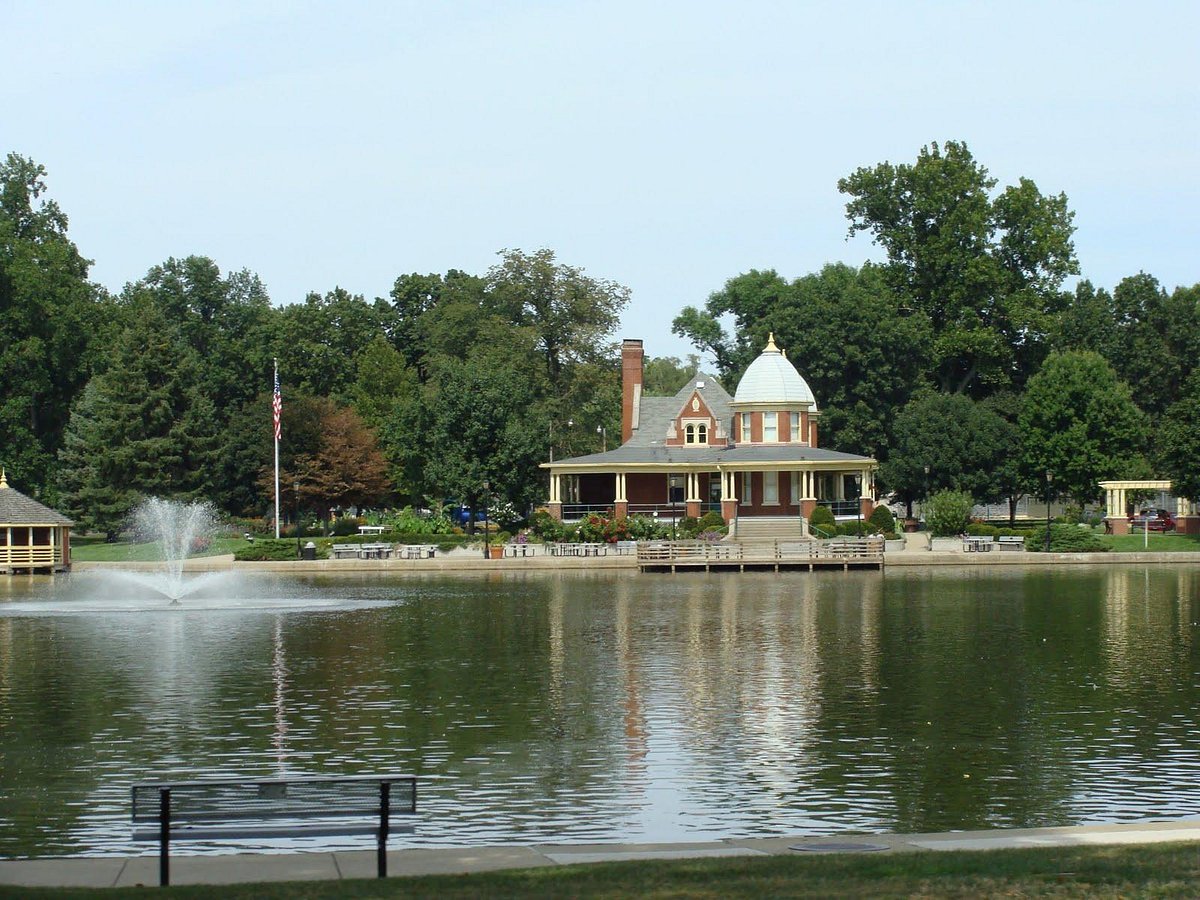 Pekin Park District Paddle Boats