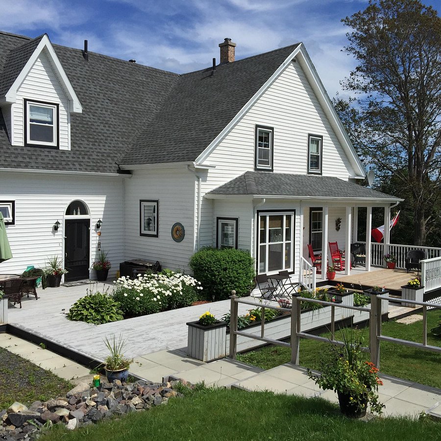 PEPPERLANE MANOR - B&B Reviews & Photos (Nova Scotia/Guysborough