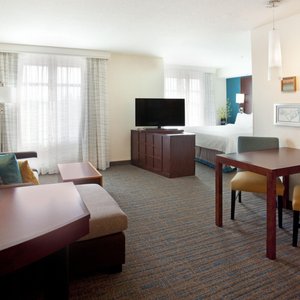 Studio King Suite