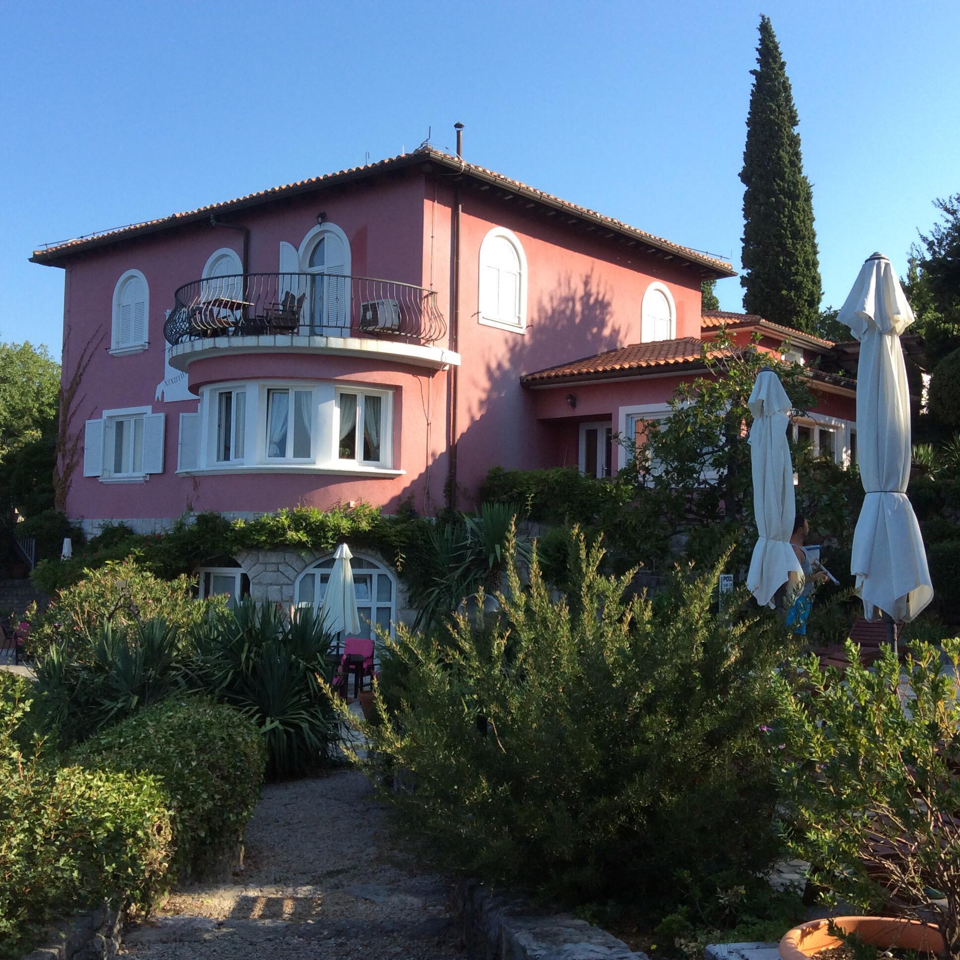 Hotel photo 18 of Villa Dora.