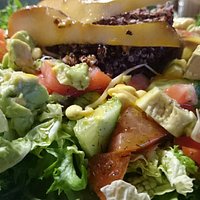 Quinoa & Avocado Salad <3