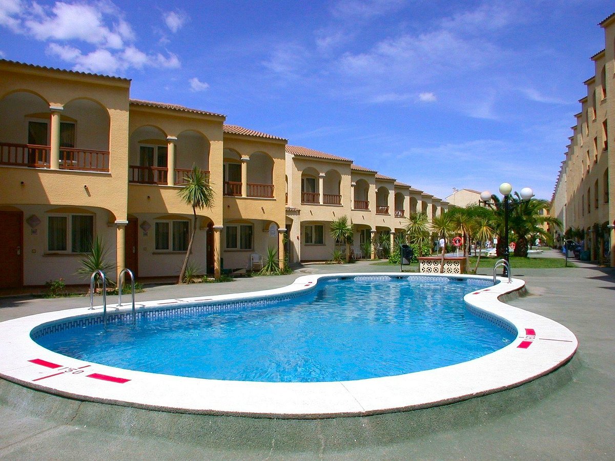 Apartamentos Turisticos Jardines Del Plaza, hotel en Peñíscola