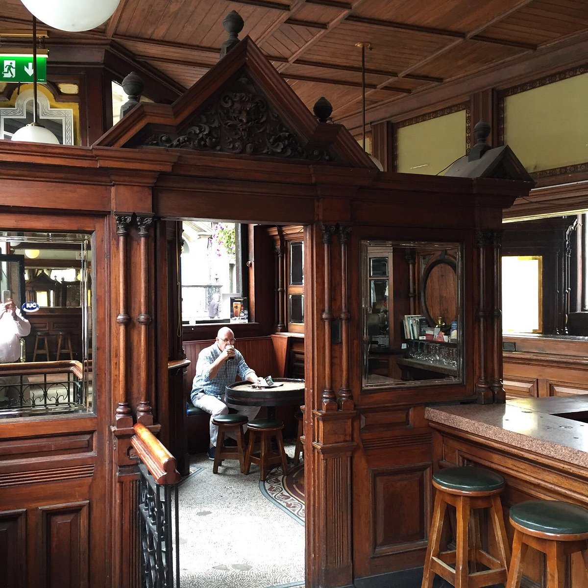 Afstem Figur hans The Swan Bar (Dublin) - 2022 All You Need to Know BEFORE You Go (with  Photos) - Tripadvisor