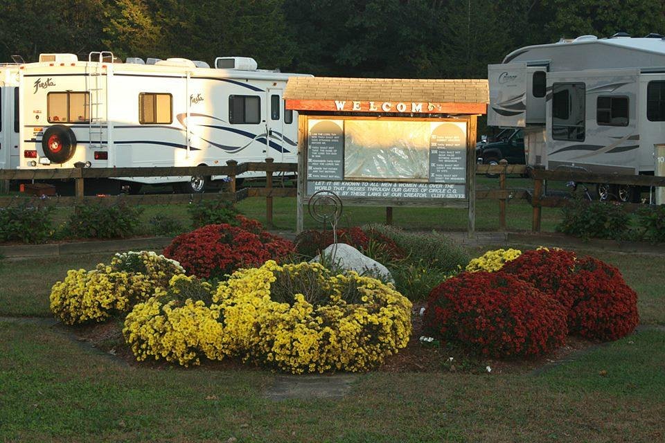 CIRCLE CG FARM CAMPGROUND: Bewertungen & Fotos (Bellingham, MA