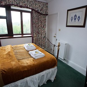 The Sovereign Suite, Maestro Room at the Bryn Howel Hotel