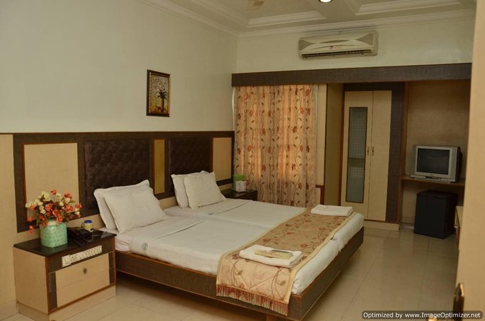 HOTEL ARYAAS - Lodge Reviews (Madurai, India)