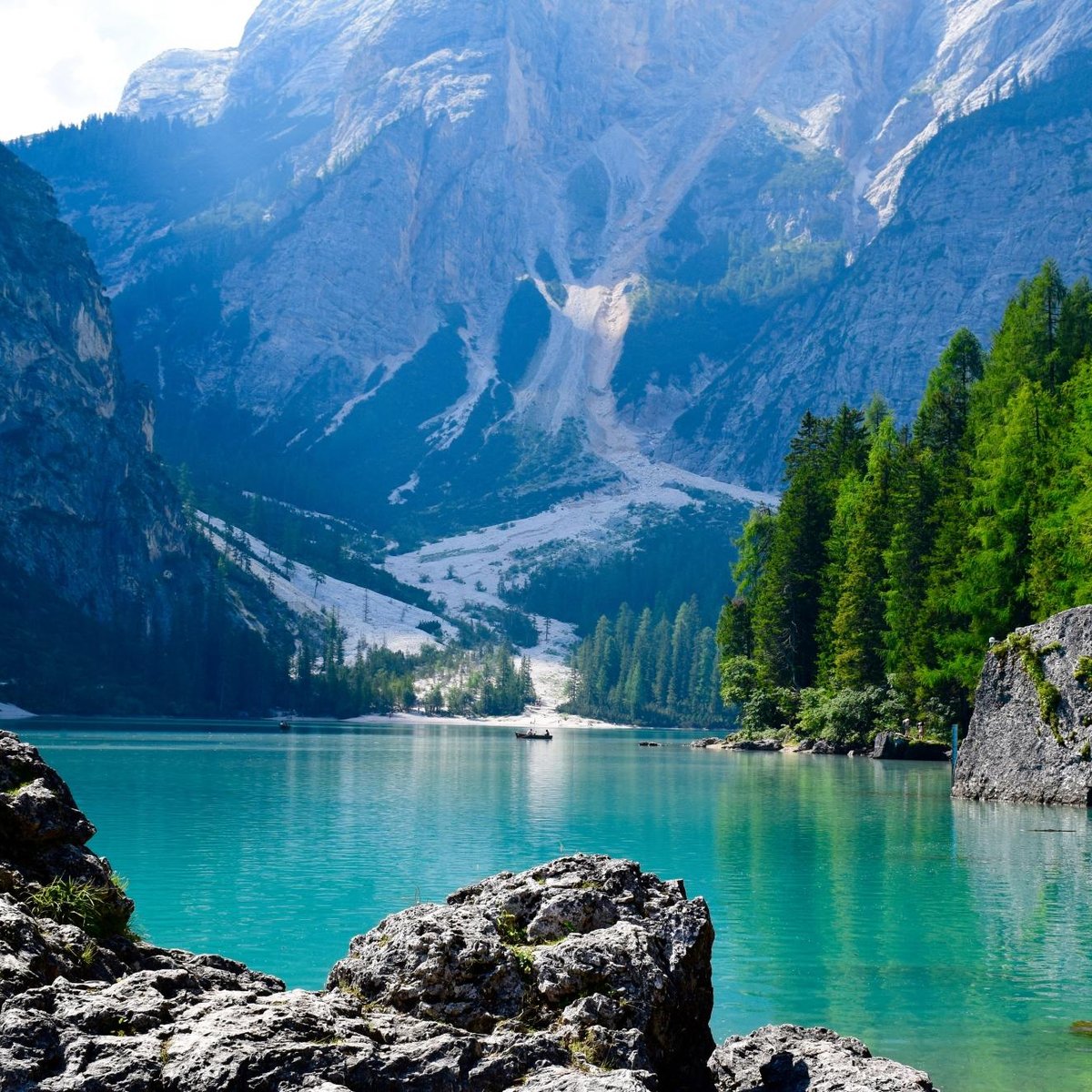 Lago di braies италия