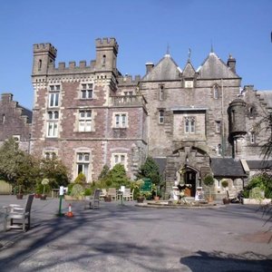 Craig-y-Nos Castle