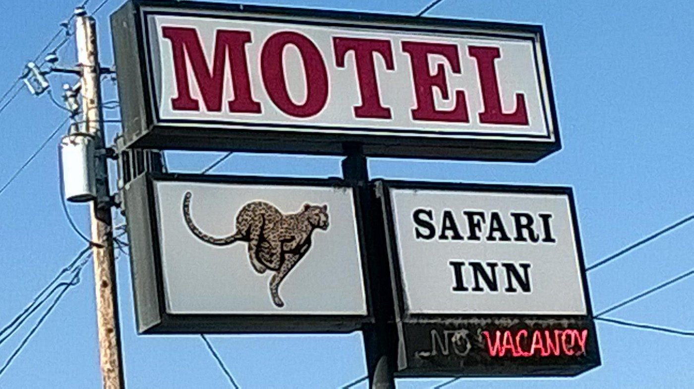 safari inn winston