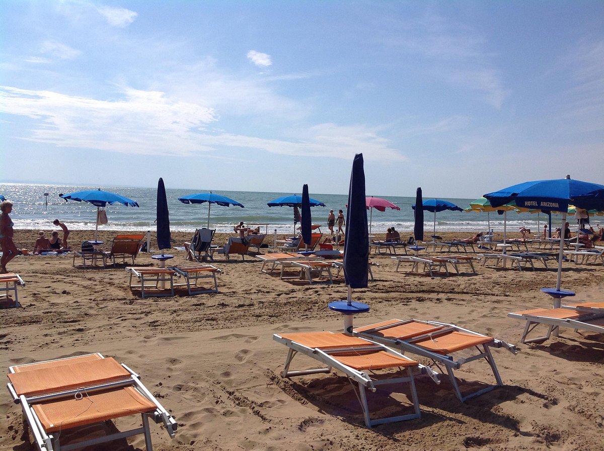 HOTEL ARIZONA - Updated 2022 Prices (Lignano Riviera, Italy)