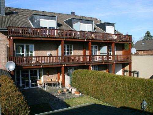 Rückansicht des Hauptgebäudes