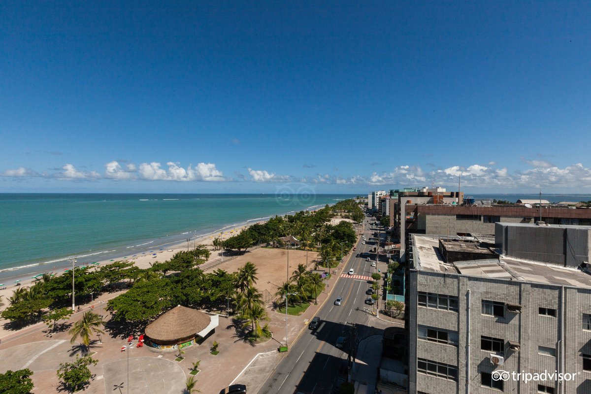 Mercure Maceio Pajucara Pool Pictures & Reviews - Tripadvisor