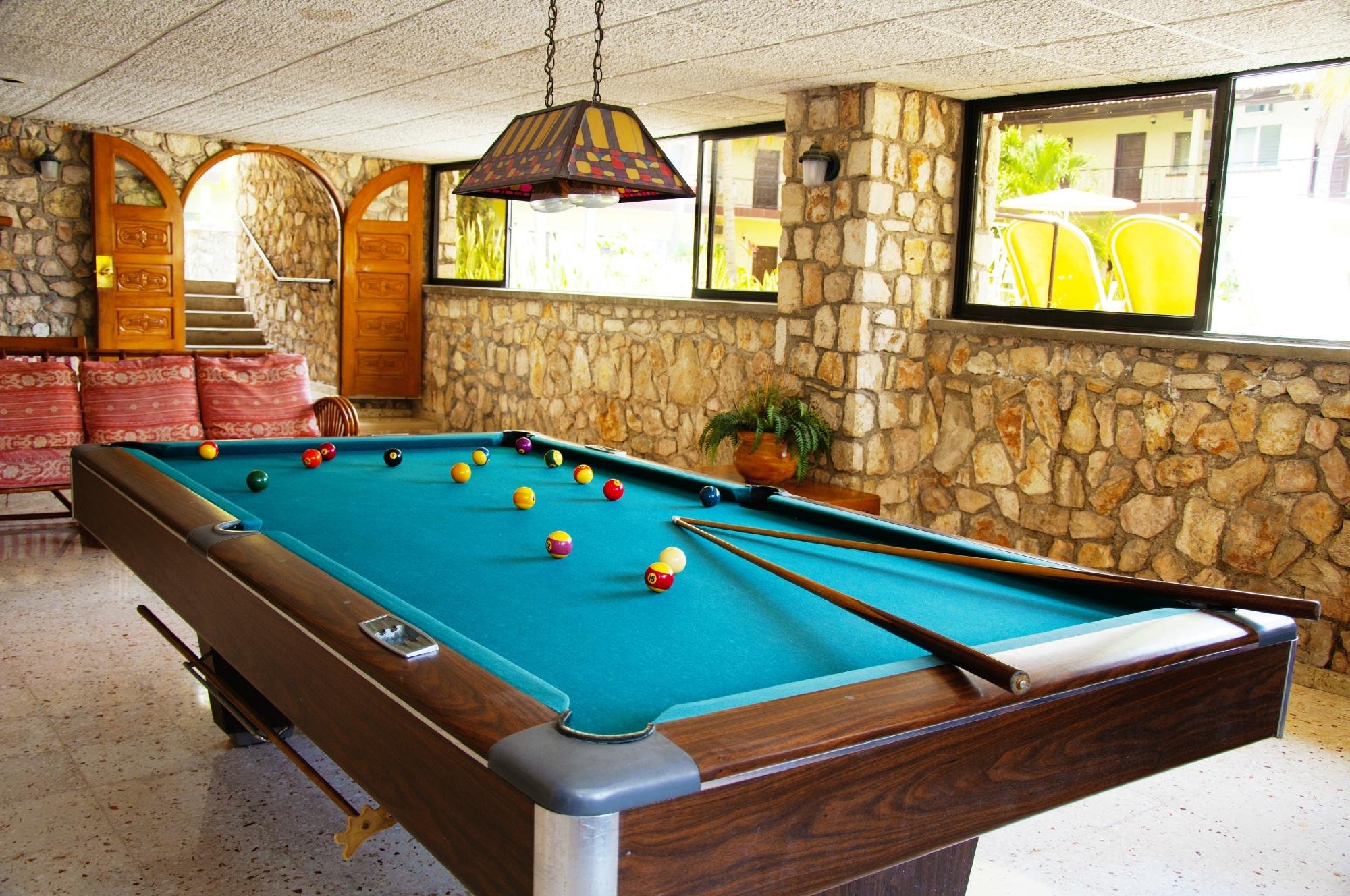 AUBERGE DU QUEBEC - Hotel Reviews (Haiti/Port-au-Prince) AUBERGE DU QUEBEC -  Hotel Reviews (Haiti/Port-au-Prince)