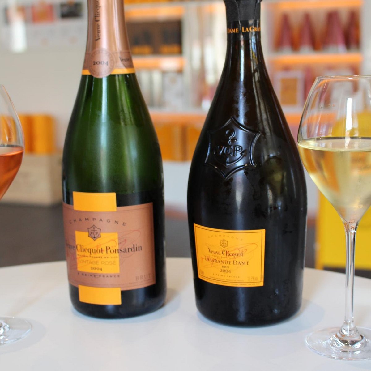 Discovering Vintage, the expression of an exceptional harvest - Champagne Veuve  Clicquot