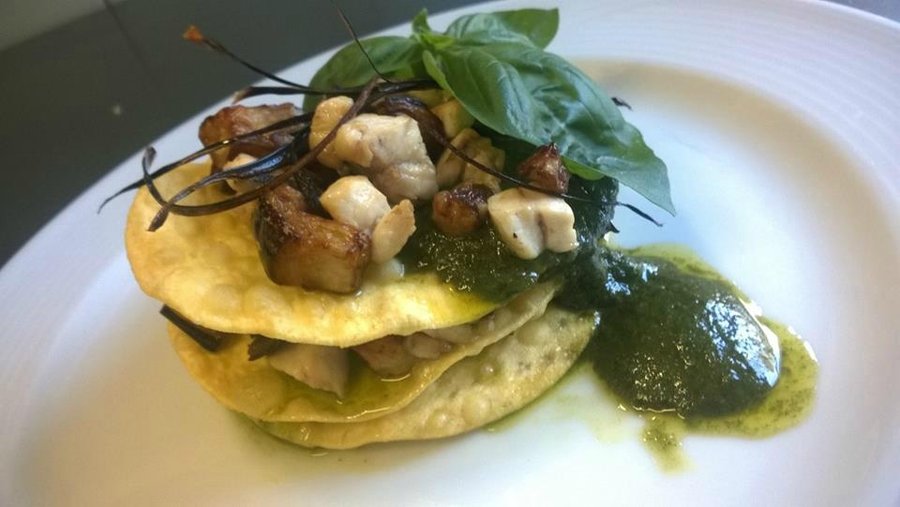 lasagnette croccanti,pescespada,melanzane e pesto leggero