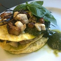 lasagnette croccanti,pescespada,melanzane e pesto leggero