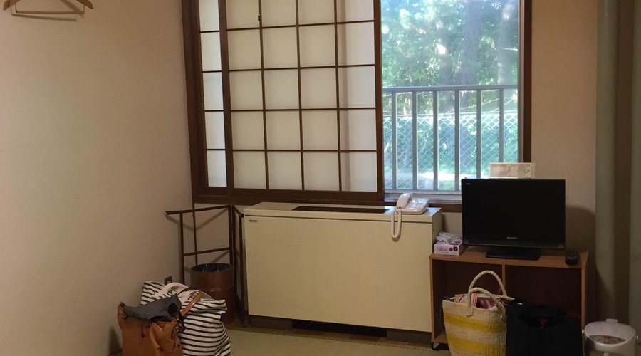 部屋（本館）