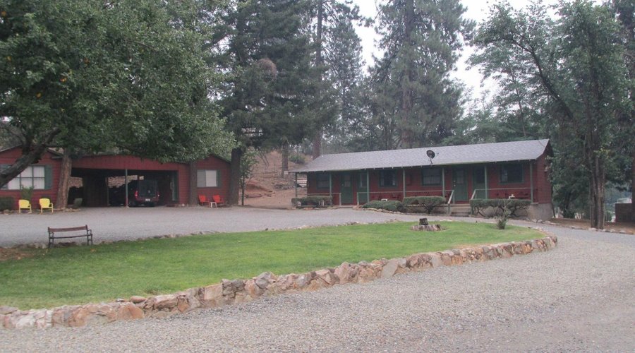 Cabins w/o carports