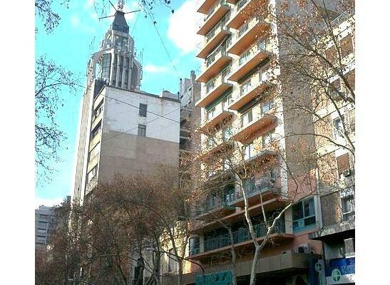 Vista Edificio Galerías Piazza en Avenida San Martín.