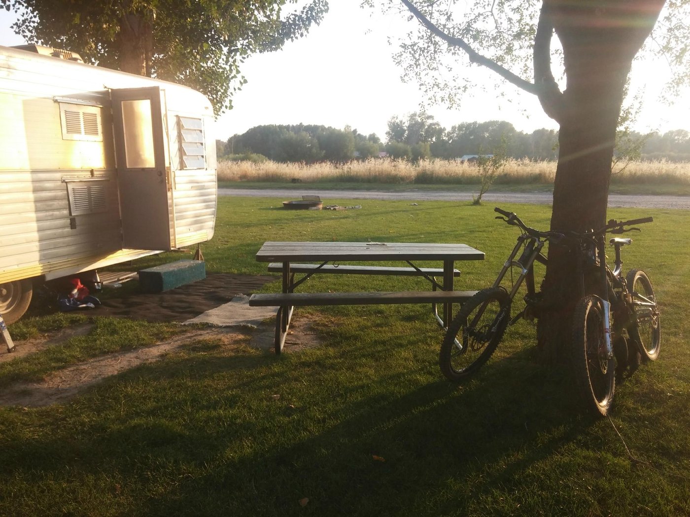 Escape to Idaho's Wild Side: 7N Ranch Resort, Your Rustic Retreat Awaits!