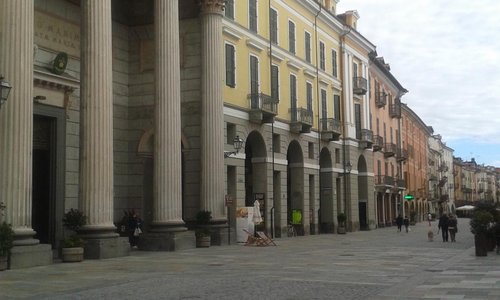 Inizio Corso Roma e la Cattedrale