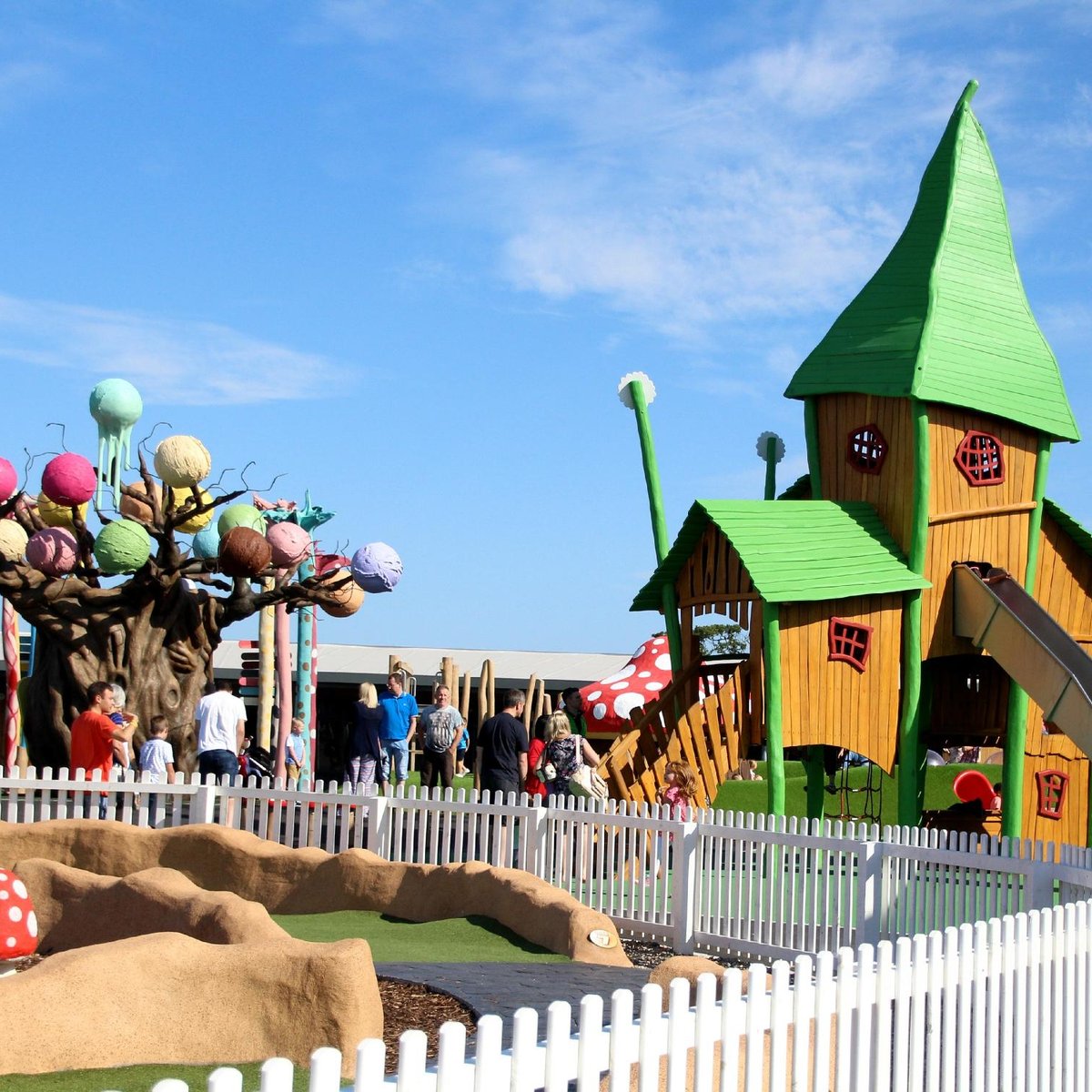 Ice Cream Farm Christmas 2025
