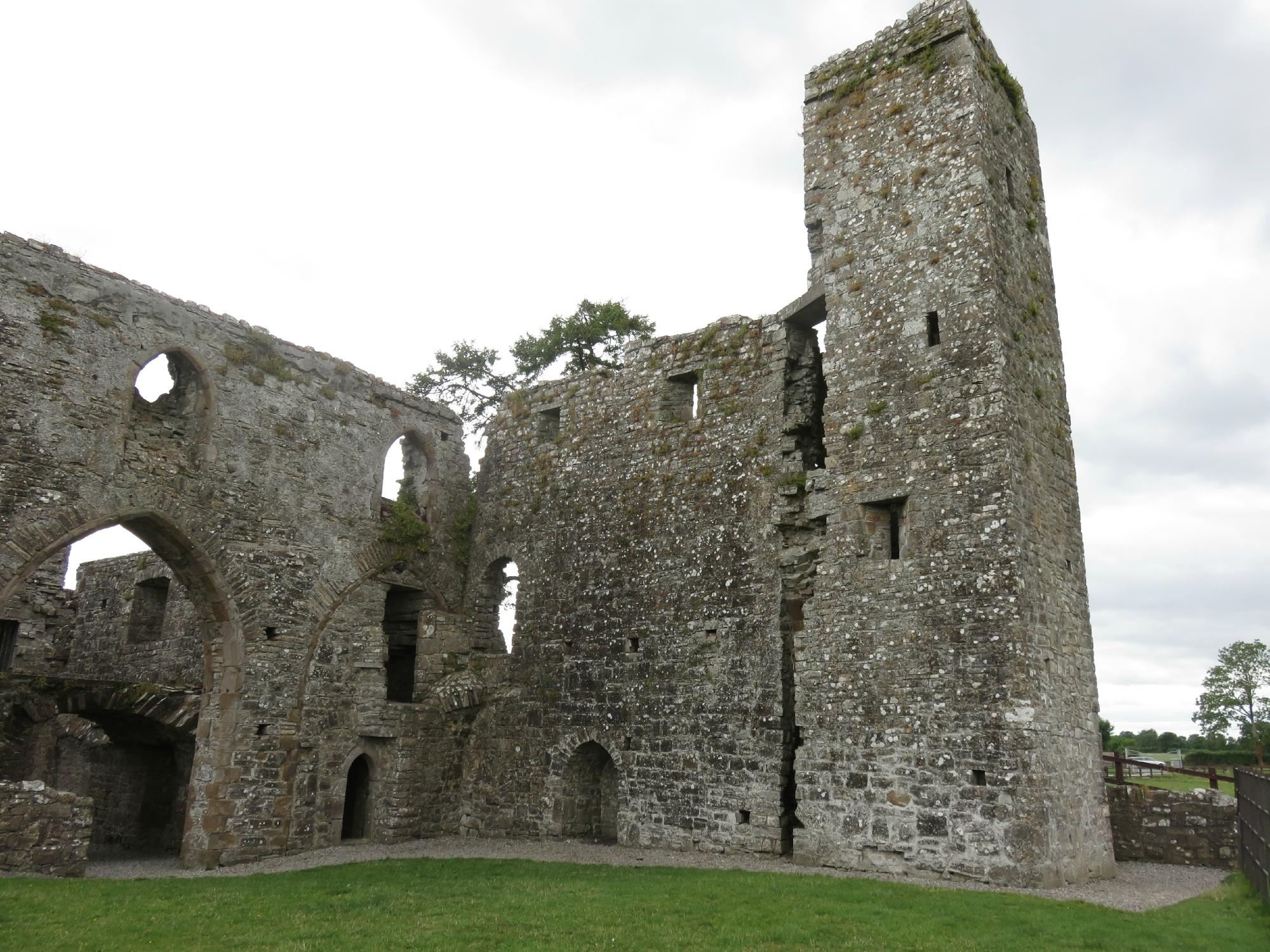 Bective Abbey - Navan - Bewertungen Und Fotos - Tripadvisor