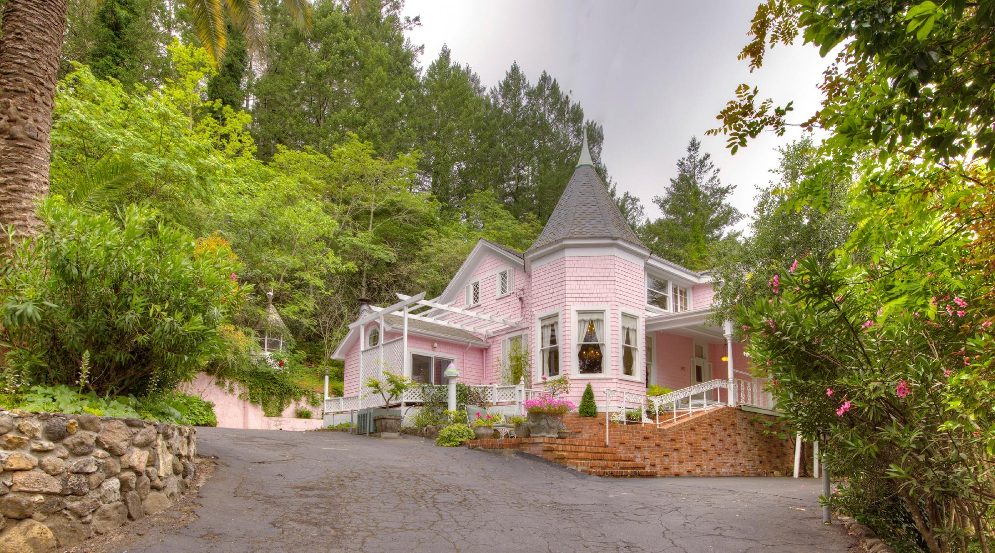 THE PINK MANSION - Prices & B&B Reviews (Calistoga, CA)