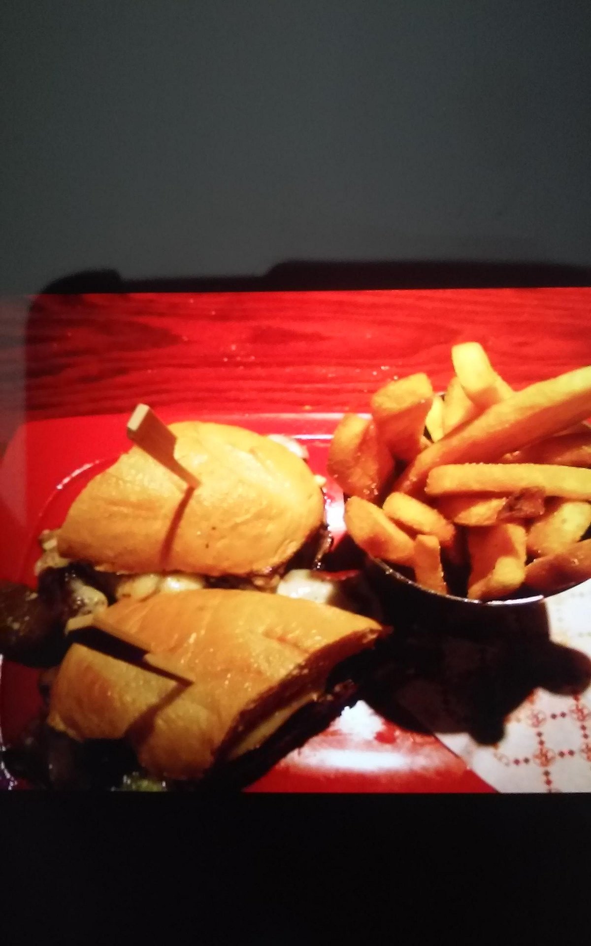 Red Robin Gourmet Burgers Plymouth Mn