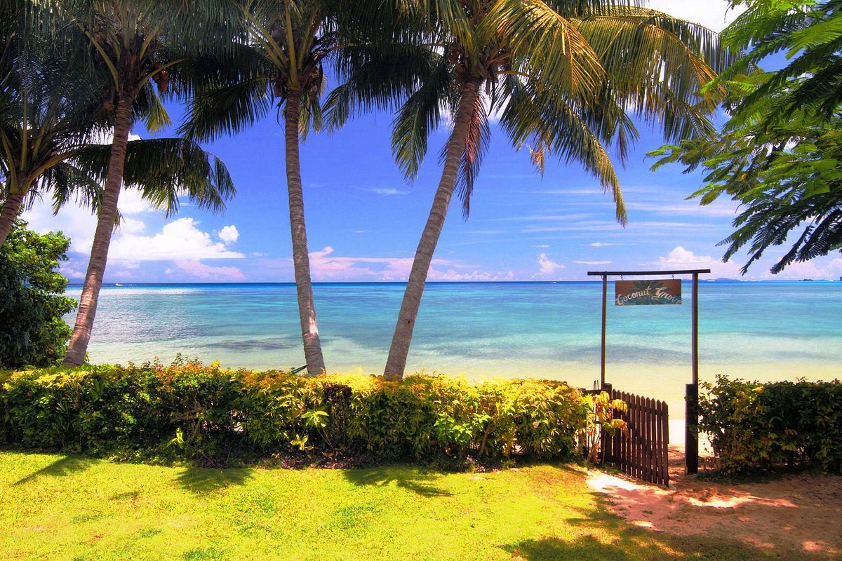 Coconut Grove Beachfront Cottages, hotel in Taveuni Island