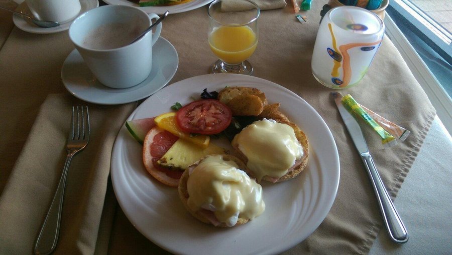 Petit déjeuner "Le bénédictine"