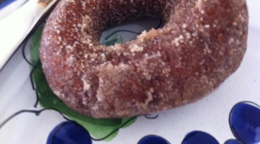 the best donut ever....cinnamon sugar...should be labeled Sin donut!