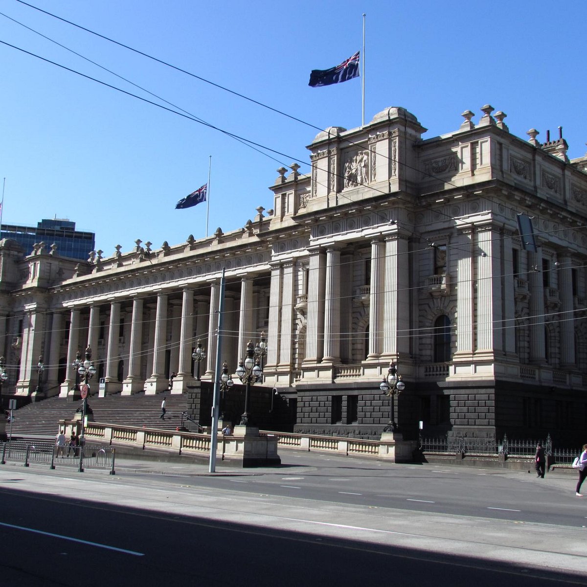 victoria parliament house visit