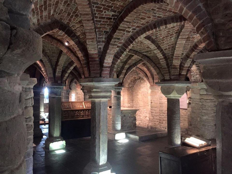 Крипта история