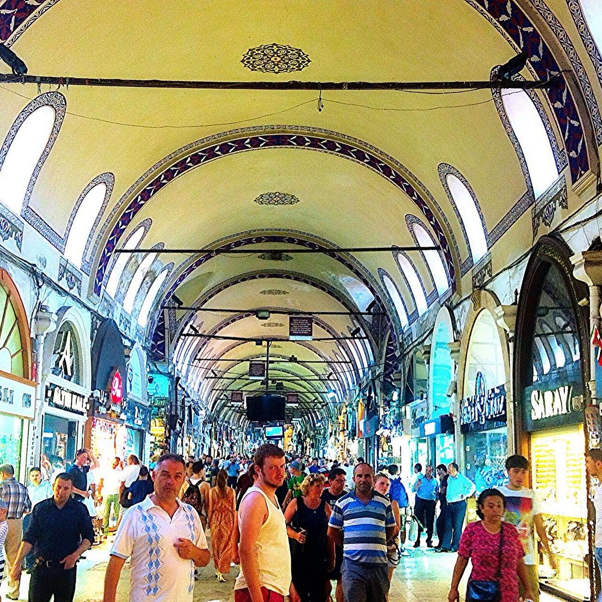 Wholesale clothing market in Istanbul turkey