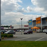St. Helens Retail Park