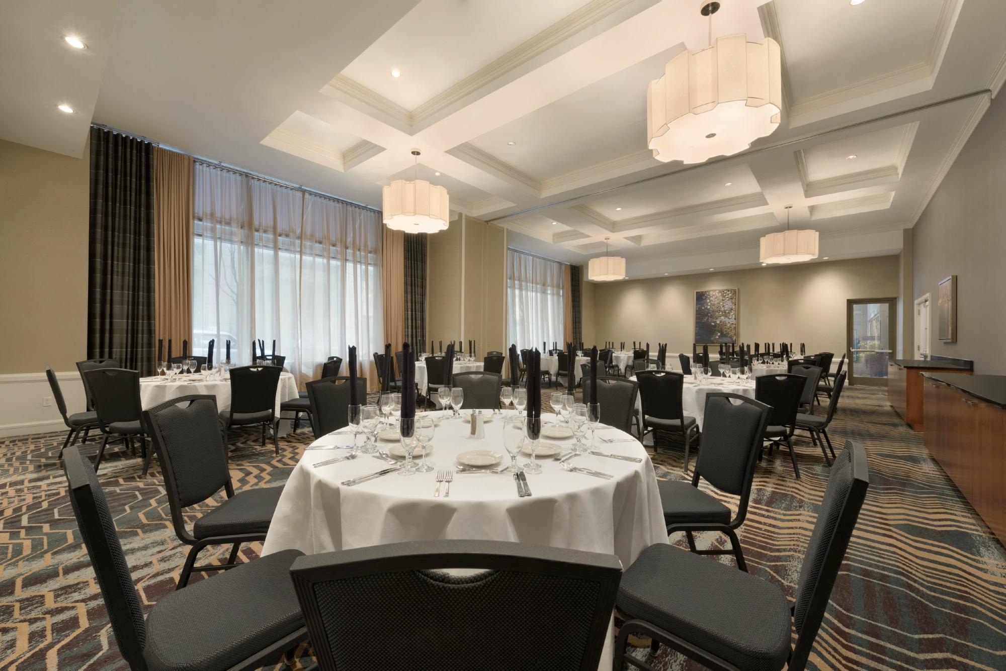 Hotel photo 17 of Hilton Garden Inn Chicago Downtown/Magnificent Mile.