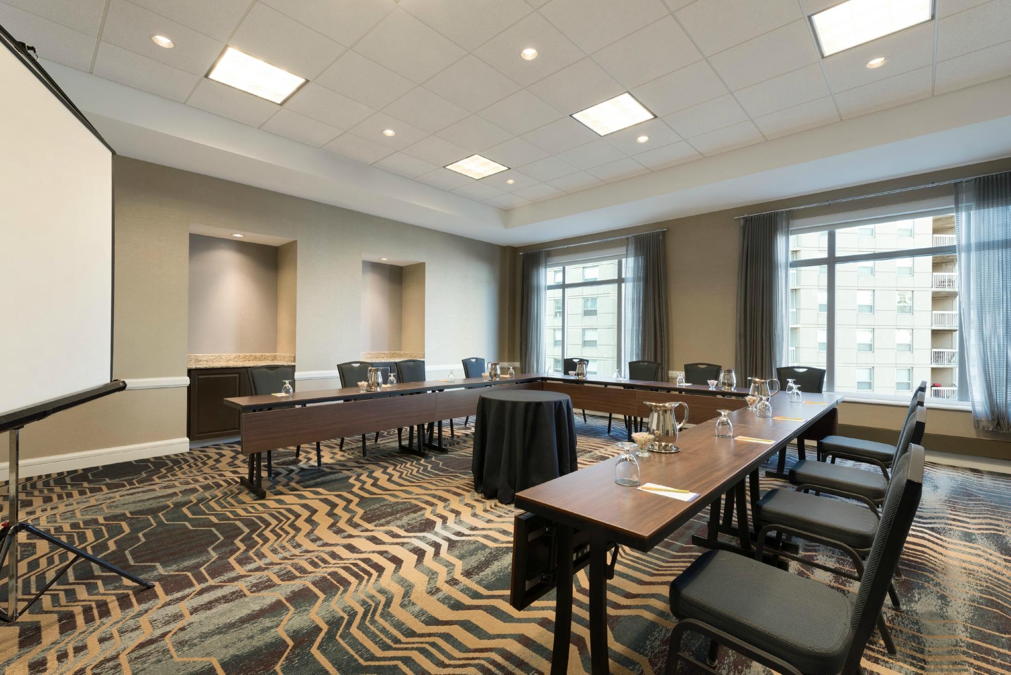 Hotel photo 53 of Hilton Garden Inn Chicago Downtown/Magnificent Mile.