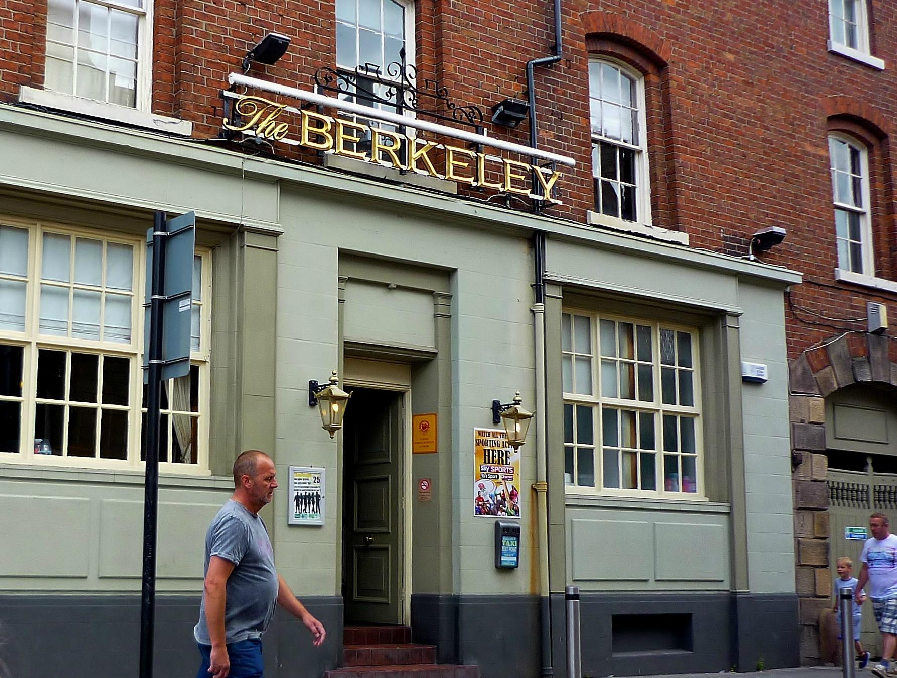 THE BERKELEY PUB All You Need to Know BEFORE You Go with Photos